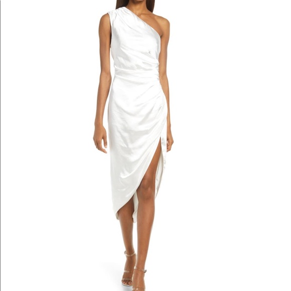 Elliatt Dresses & Skirts - Revolve | Elliatt Cassini dress in ivory